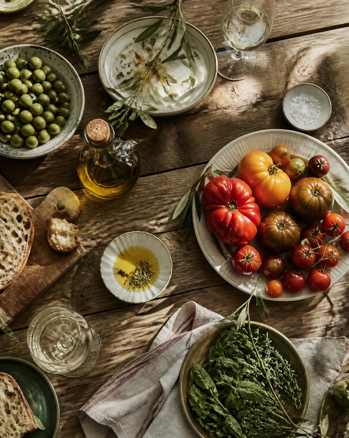 Eat — editorial travel photography